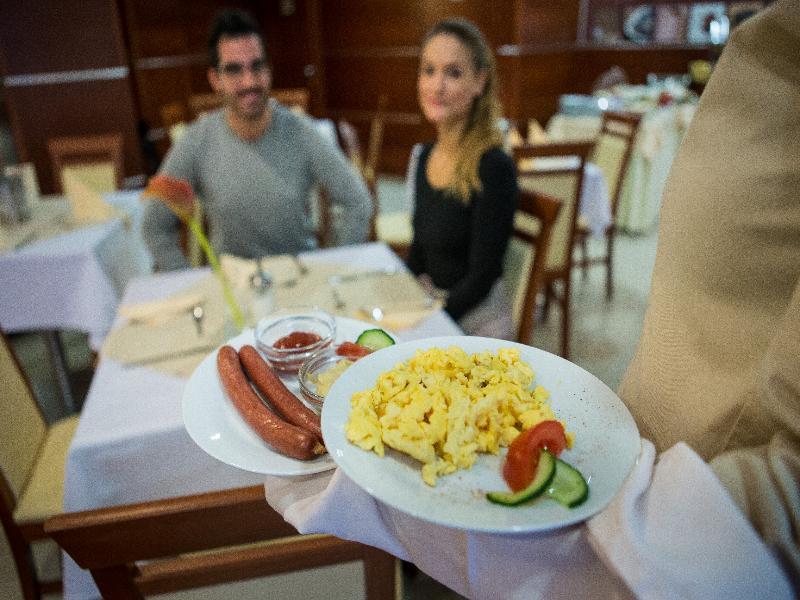 City-hotel Apartahotel 4*